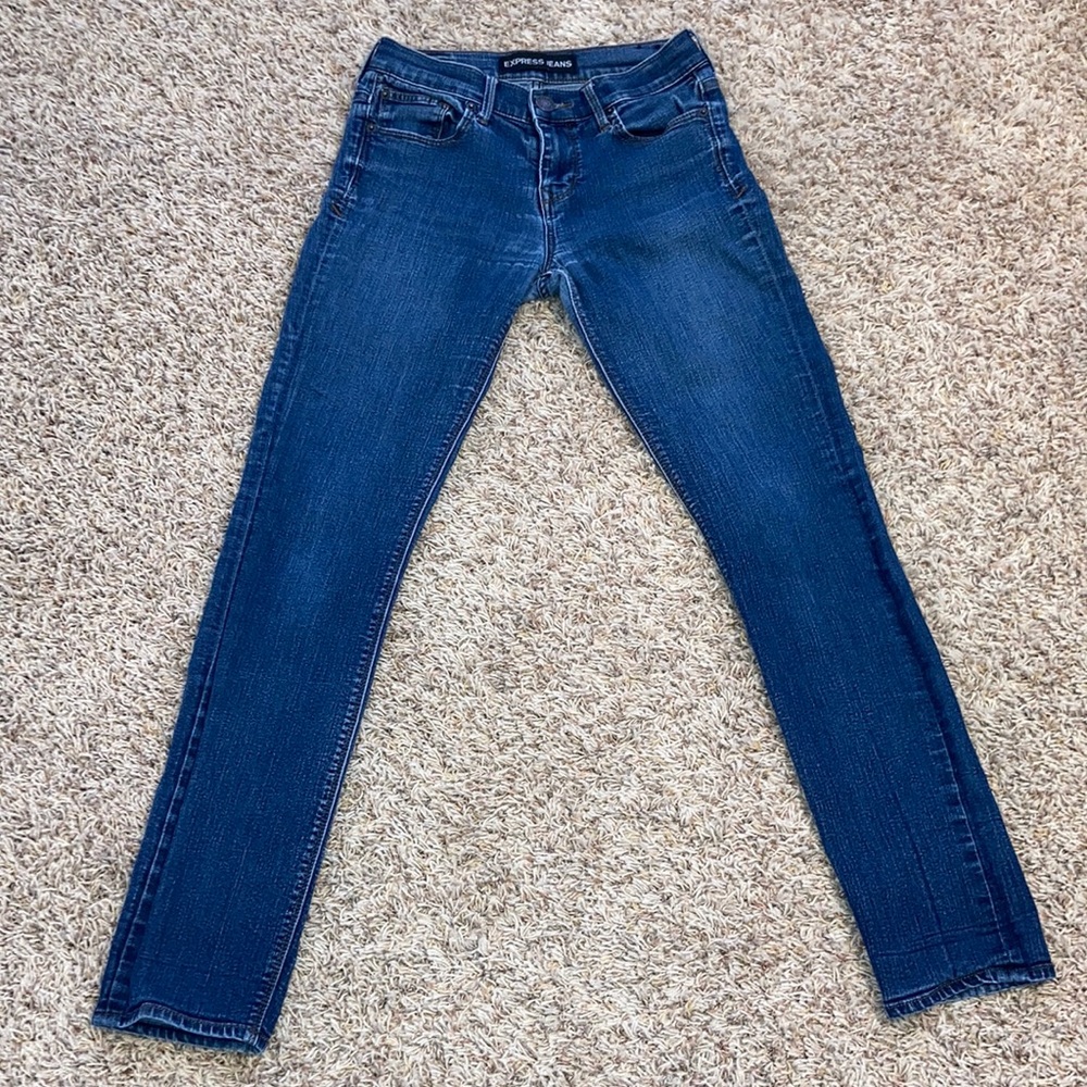 Express Mia mid rise skinny jeans in medium wash sz 2 good- fair